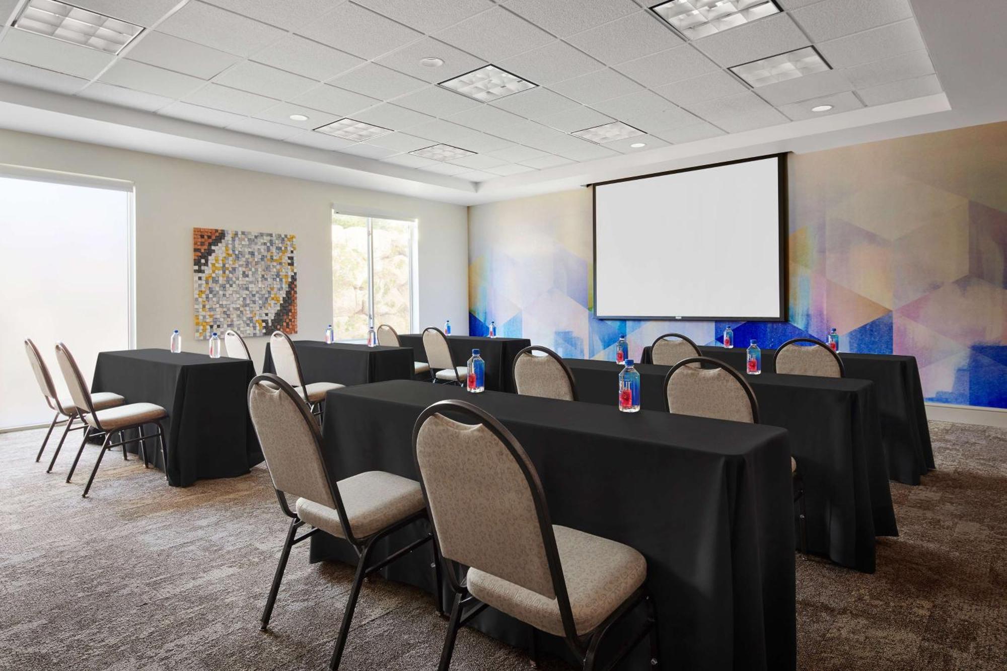 Hilton Garden Inn Las Vegas/Henderson Εξωτερικό φωτογραφία