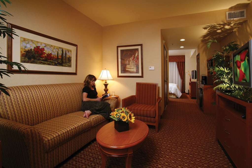 Hilton Garden Inn Las Vegas/Henderson Δωμάτιο φωτογραφία